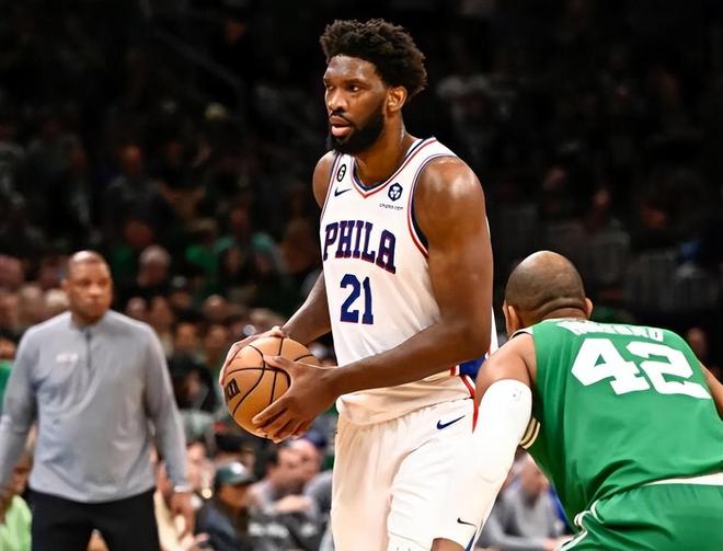 关于布鲁克林篮网内部会议纪要流出休斯敦火箭清晨遗憾出局，媒体一致点评：转折点密尔沃基雄鹿状态回暖的信息