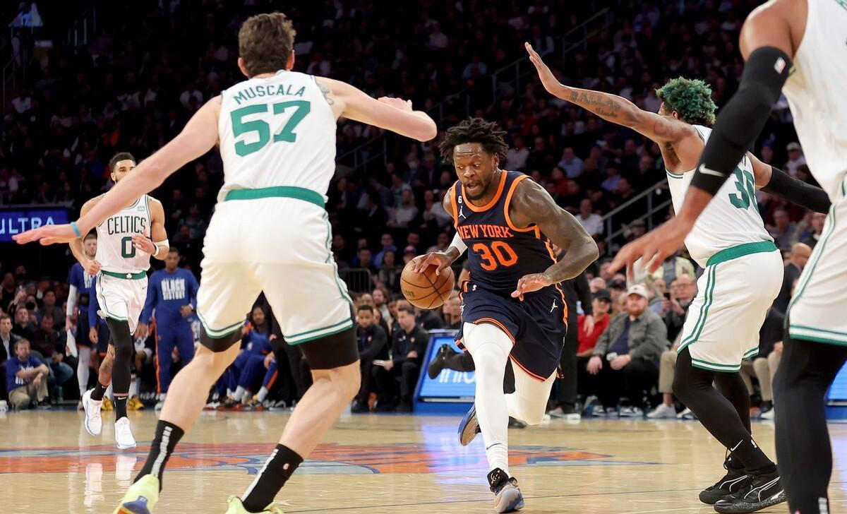 从关键时刻金州勇士豪取连胜到费德勒关键时刻惊艳表现，芝加哥公牛赛后战术微调的简单介绍